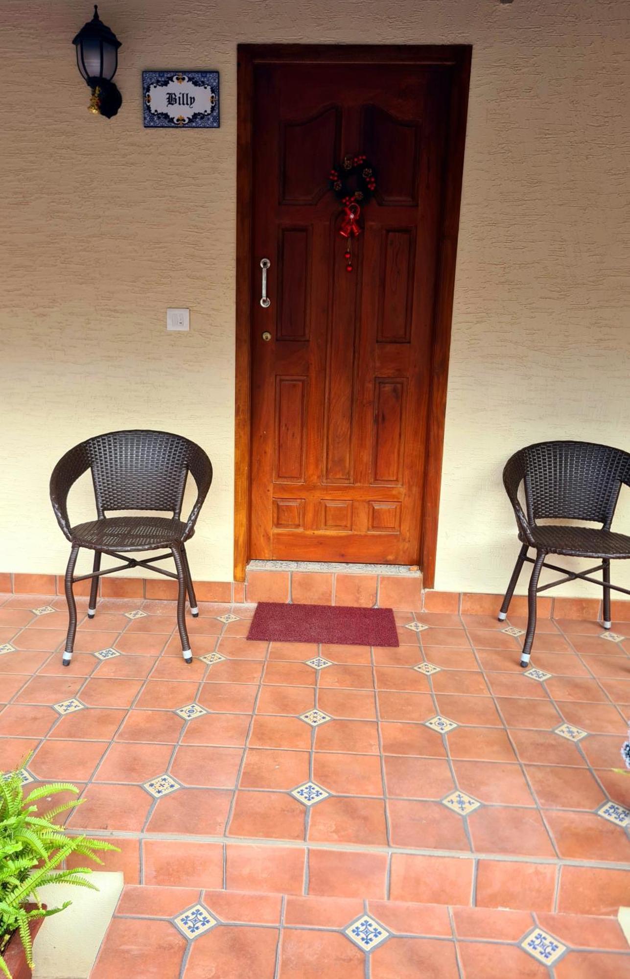 Sunny Smiles Homestay Mangalore Bagian luar foto